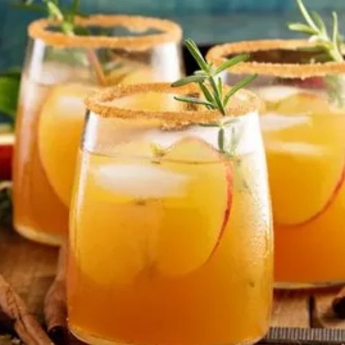 Apple punch juice