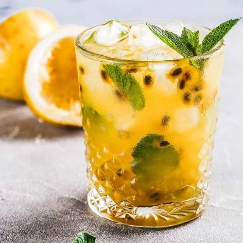 Passion fruit mojito