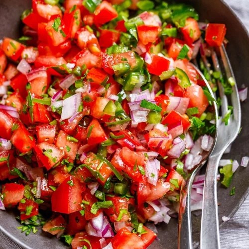 Fresh tomato salad