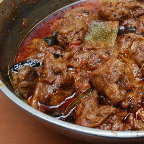 Duck varutharacha curry