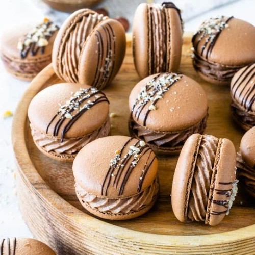 Macrons